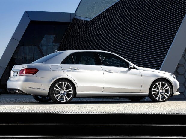 Viatura com motorista - Mercedes E250 CDI